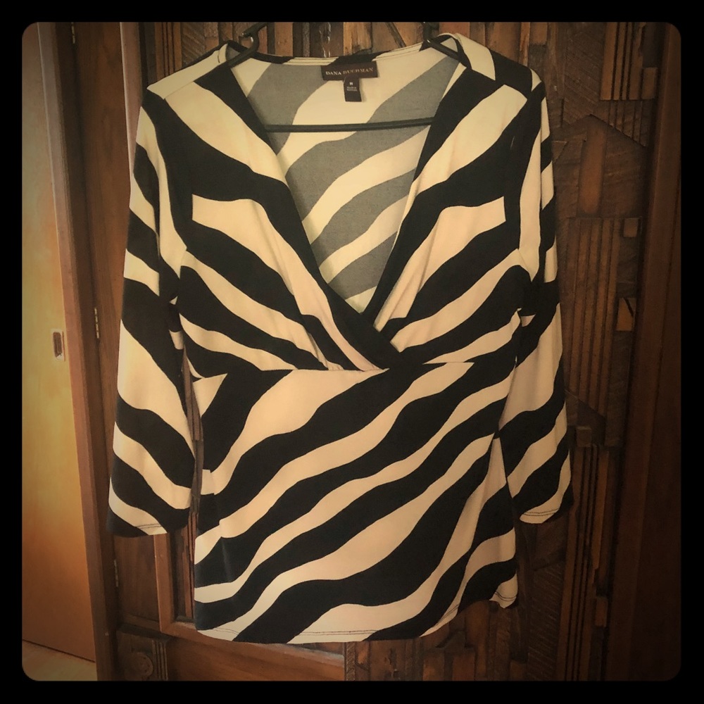 Dana Buchanan 3/4 dressy shirt